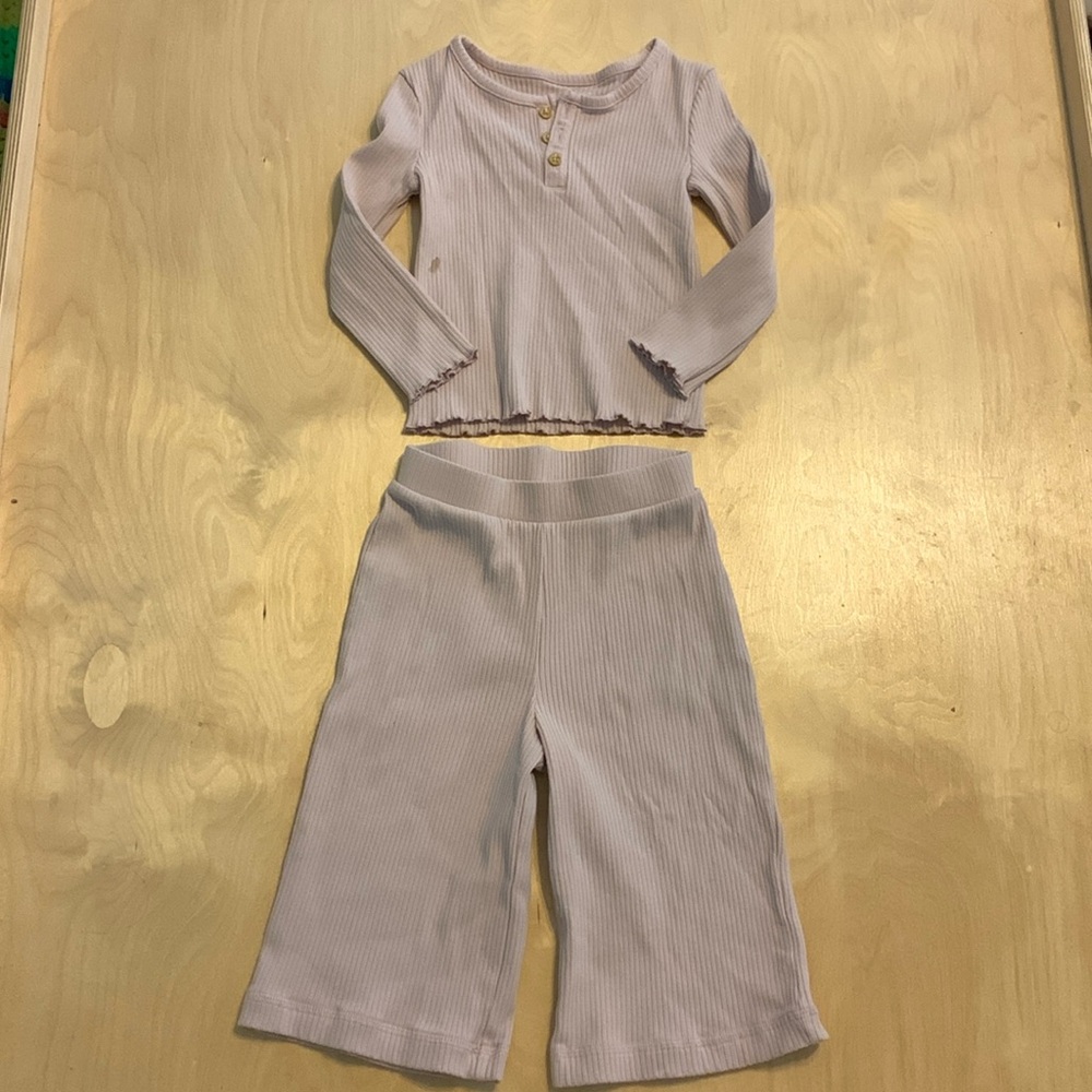Little Co ribbed set